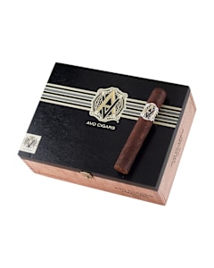 Avo Maduro Robusto