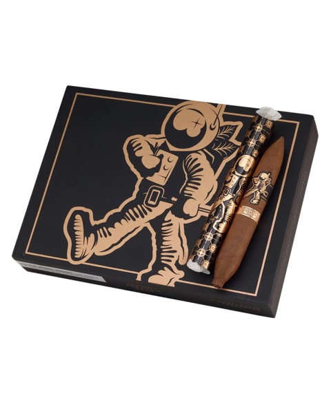 Room 101 Johnny Tobacconaut Perfecto