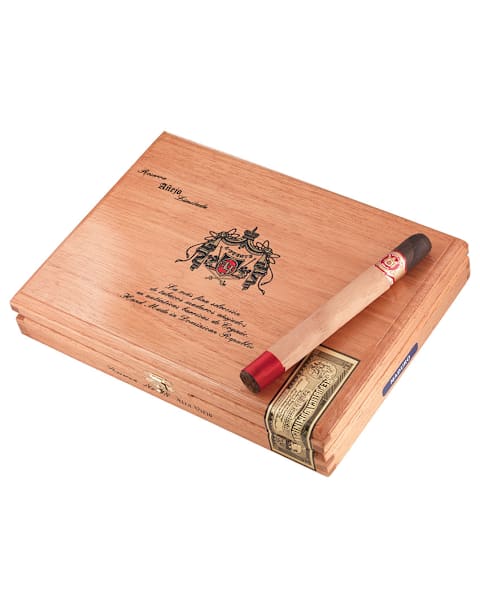 Arturo Fuente Anejo Reserva No. 48