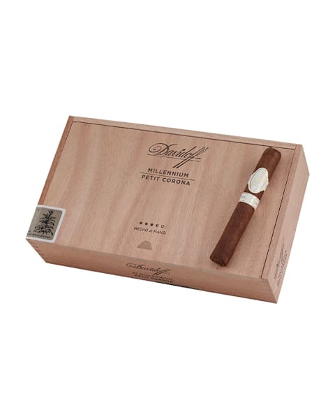 Davidoff Millennium Petit Corona