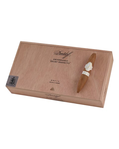 Davidoff Aniversario Short Perfecto
