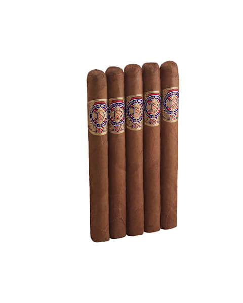 Famous Dominican Selection 4000 Churchill  Pack of 5 Cigars
