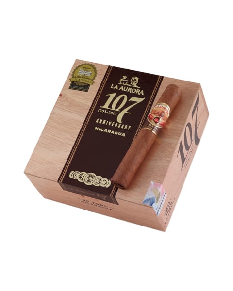 La Aurora 107 Nicaragua Toro