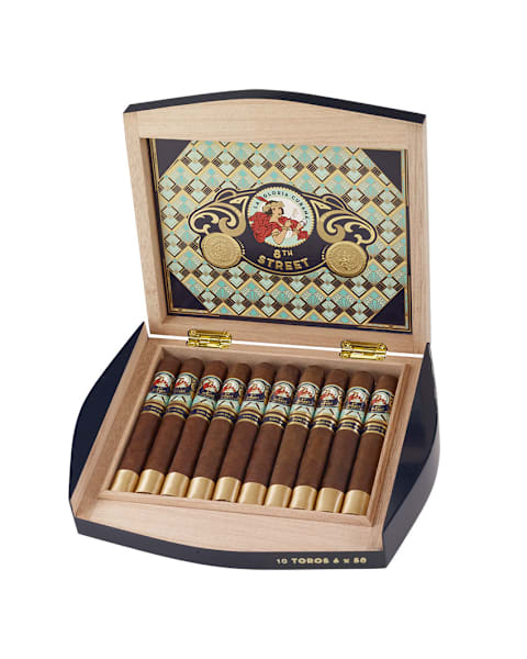 La Gloria Cubana 8th Street Toro Box of 10 Cigars