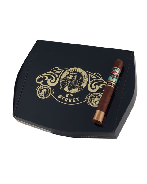 La Gloria Cubana 8th Street Toro