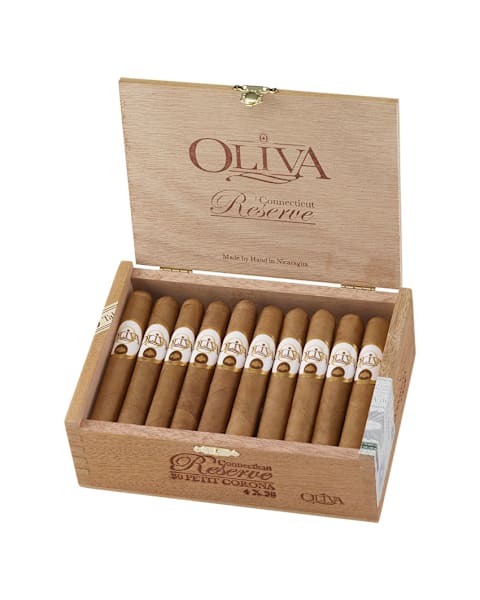 Oliva Connecticut Reserve Petit Corona
