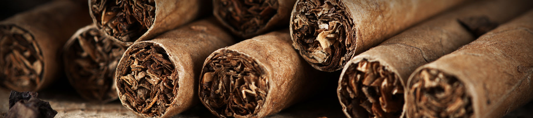 Famous Smoke Shop Machine-Made Cigars