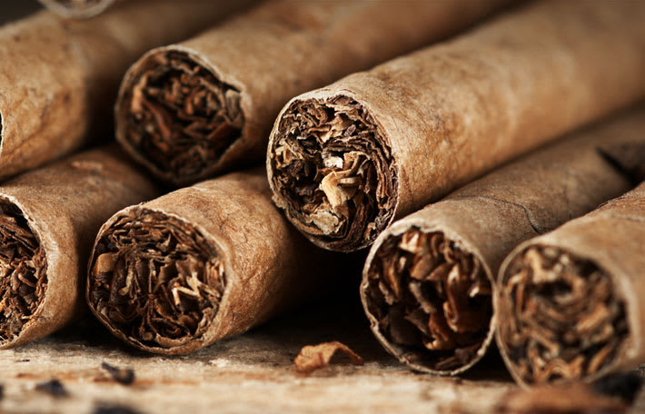 Famous Smoke Shop Machine-Made Cigars