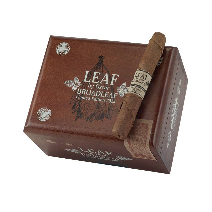 Leaf by Oscar