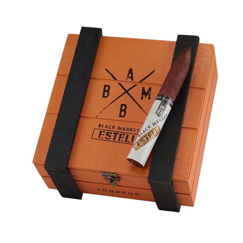 Alec Bradley Black Market Esteli Torpedo