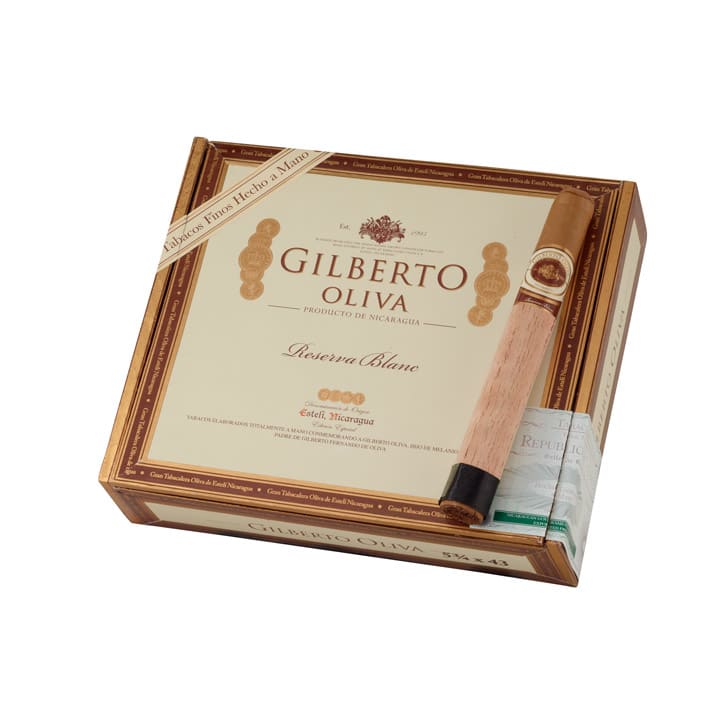 Gilberto Oliva Blanc Corona