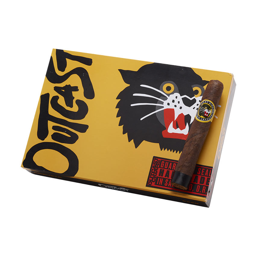 Outcast Robusto