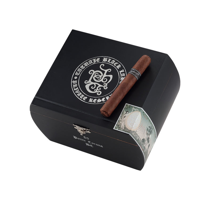 Tatuaje Black Label Petit Corona