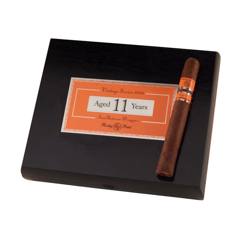 Rocky Patel Vintage 2006 Toro