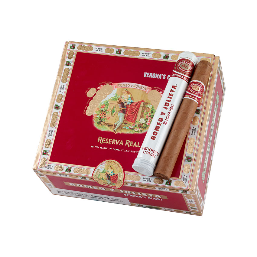 Romeo y Julieta Reserva Real Veronas Court