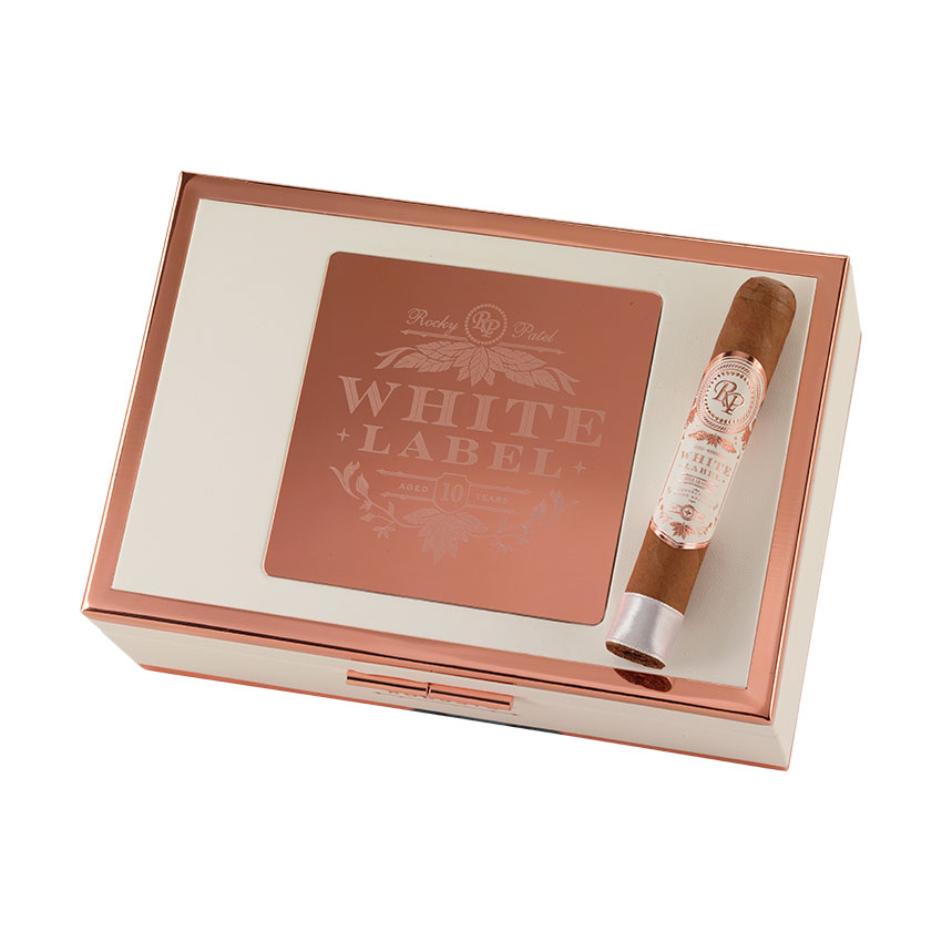 Rocky Patel White Label Robusto