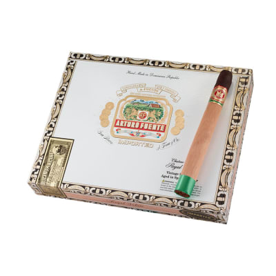 Arturo Fuente Royal Salute CI-AF-ROYM Arturo Fuente Royal Salute-CI-AF-ROYM - 400