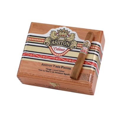 Ashton Cabinet Selection Tres Petite Cigars Natural Famous Smoke