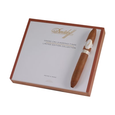 Davidoff Grand Cru Diademas Finas LE 2024-CI-DVL-GCDIA - 400