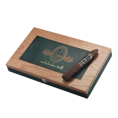 La Flor Dominicana Limited Production Andalusian Bull - CI-FLO-BULLN
