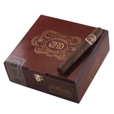 JD Howard Reserve By Crowned Heads