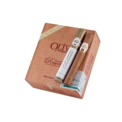 Oliva Connecticut Reserve Toro Tubos CI-OCR-TUBN Oliva Connecticut Reserve Toro Tubos-CI-OCR-TUBN - 400
