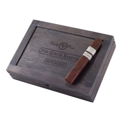 Rocky Patel Olde World Reserve Maduro Grande CI-OWM-SIXM Rocky Patel Olde World Reserve Maduro Grande-CI-OWM-SIXM - 400