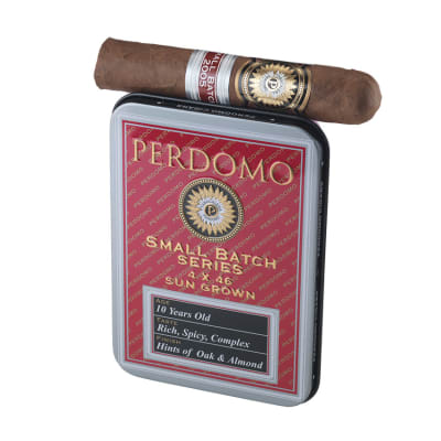 Perdomo Small Batch Sun Grown Half Corona (4) - CI-PS2-CORNPKZ