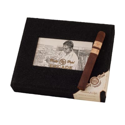 Rocky Patel Decade Toro CI-RPD-TORN Rocky Patel Decade Toro-CI-RPD-TORN - 400