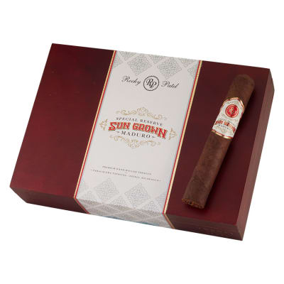 Rocky Patel Sun Grown Maduro Sixty CI-RSM-SIXM Rocky Patel Sun Grown Maduro Sixty-CI-RSM-SIXM - 400