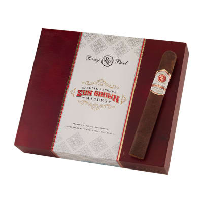 Rocky Patel Sun Grown Maduro Toro CI-RSM-TORM Rocky Patel Sun Grown Maduro Toro-CI-RSM-TORM - 400