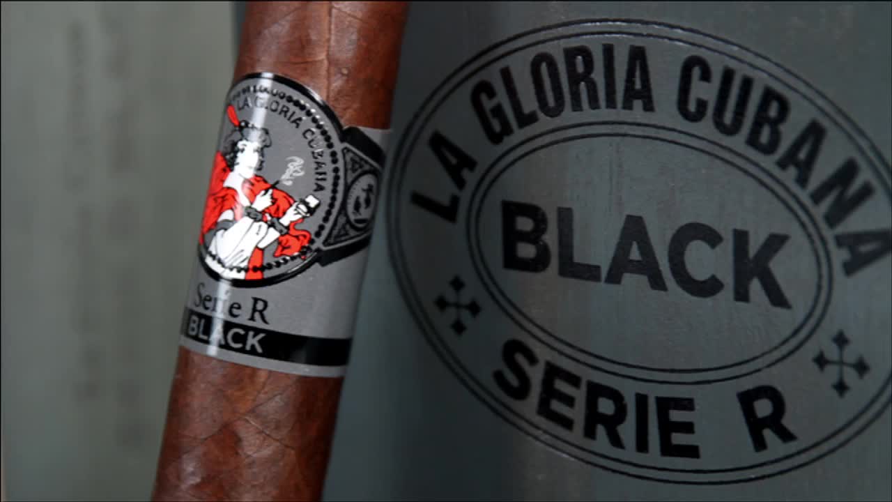 La Gloria Cubana Serie R Black video